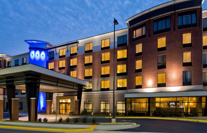 Komorno, Reńska Wieś, Obiekt na wynajem